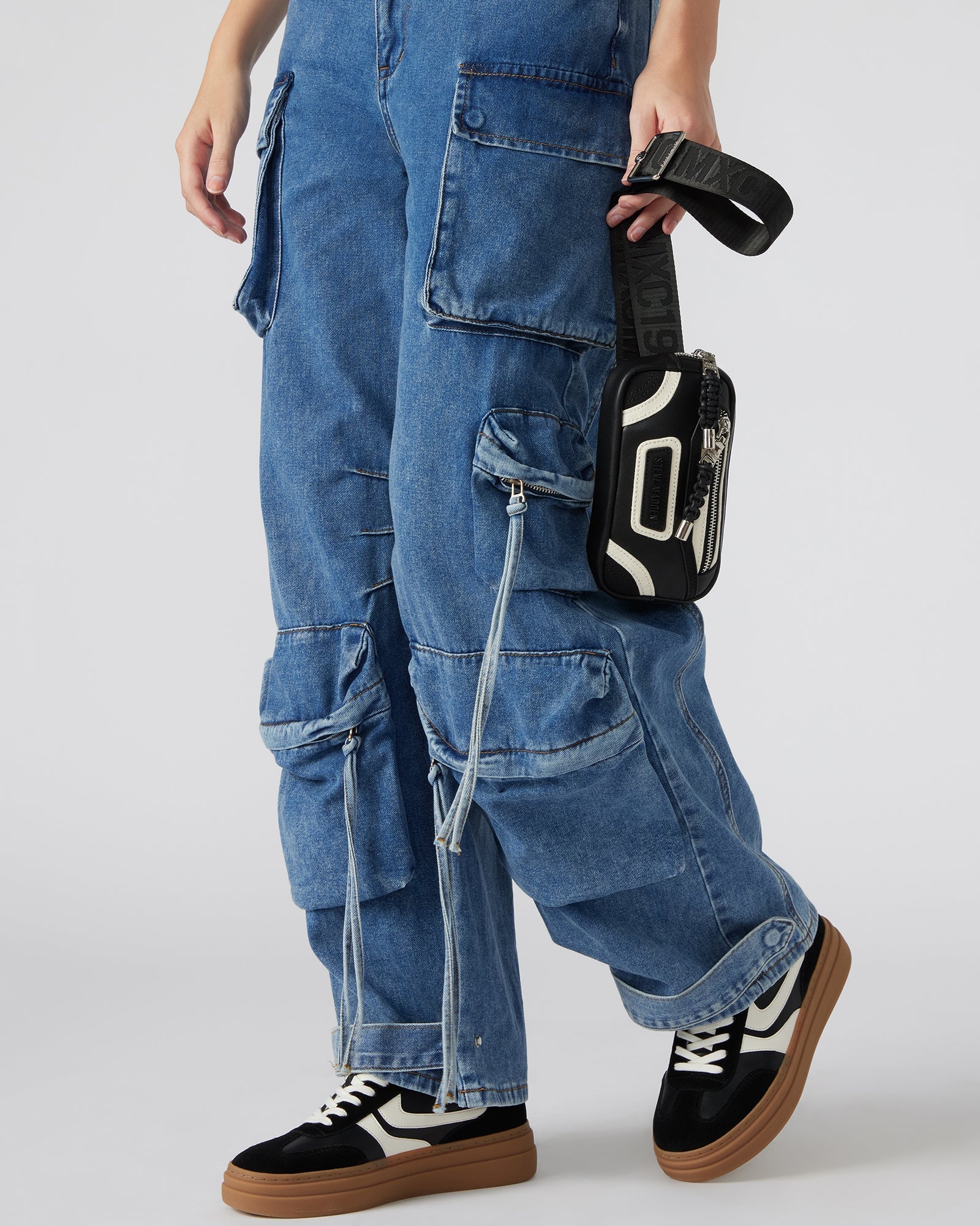 MADRIDD BAG BLACK/WHITE - SM REBOOTED