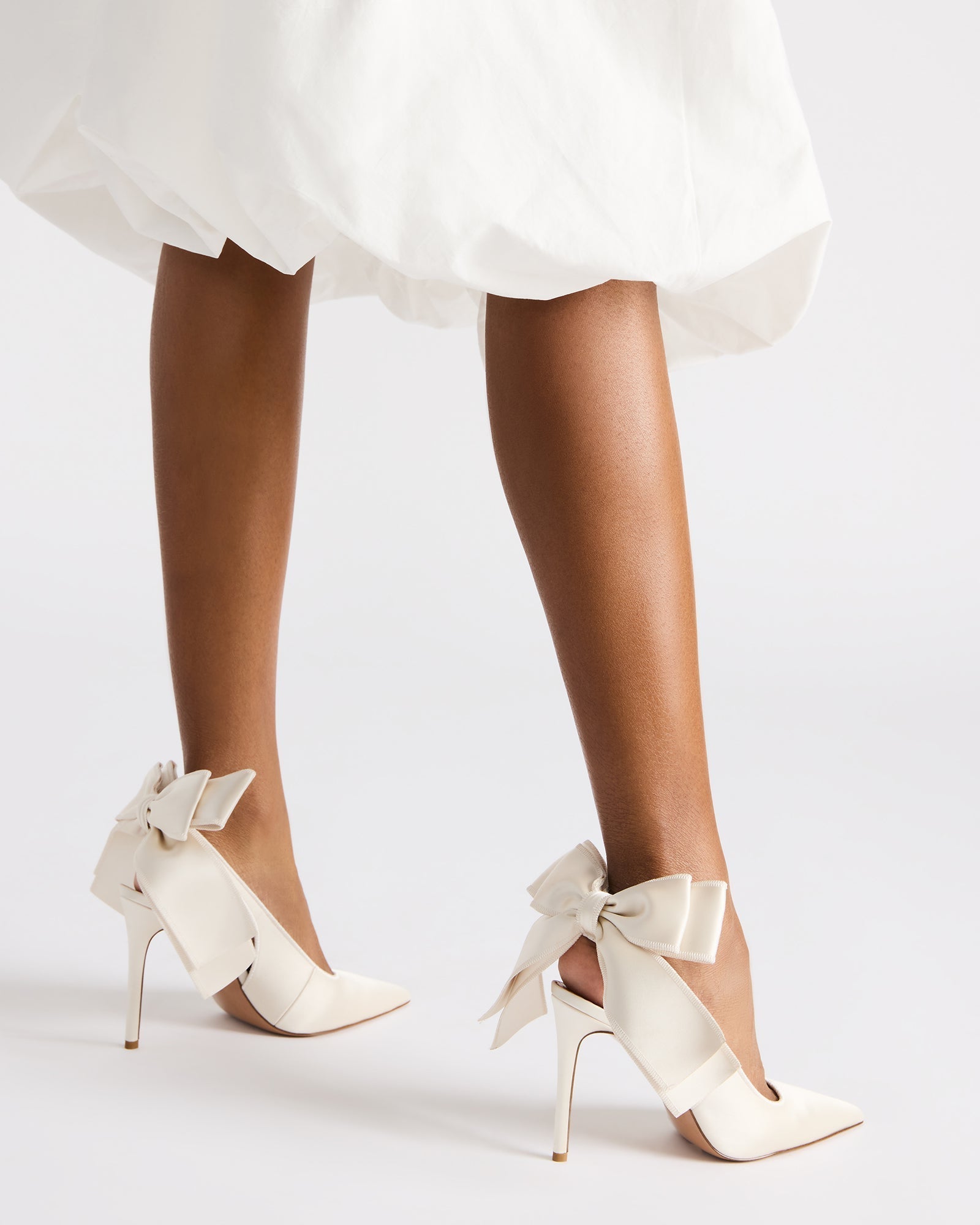 TEACUP IVORY SATIN - SM REBOOTED