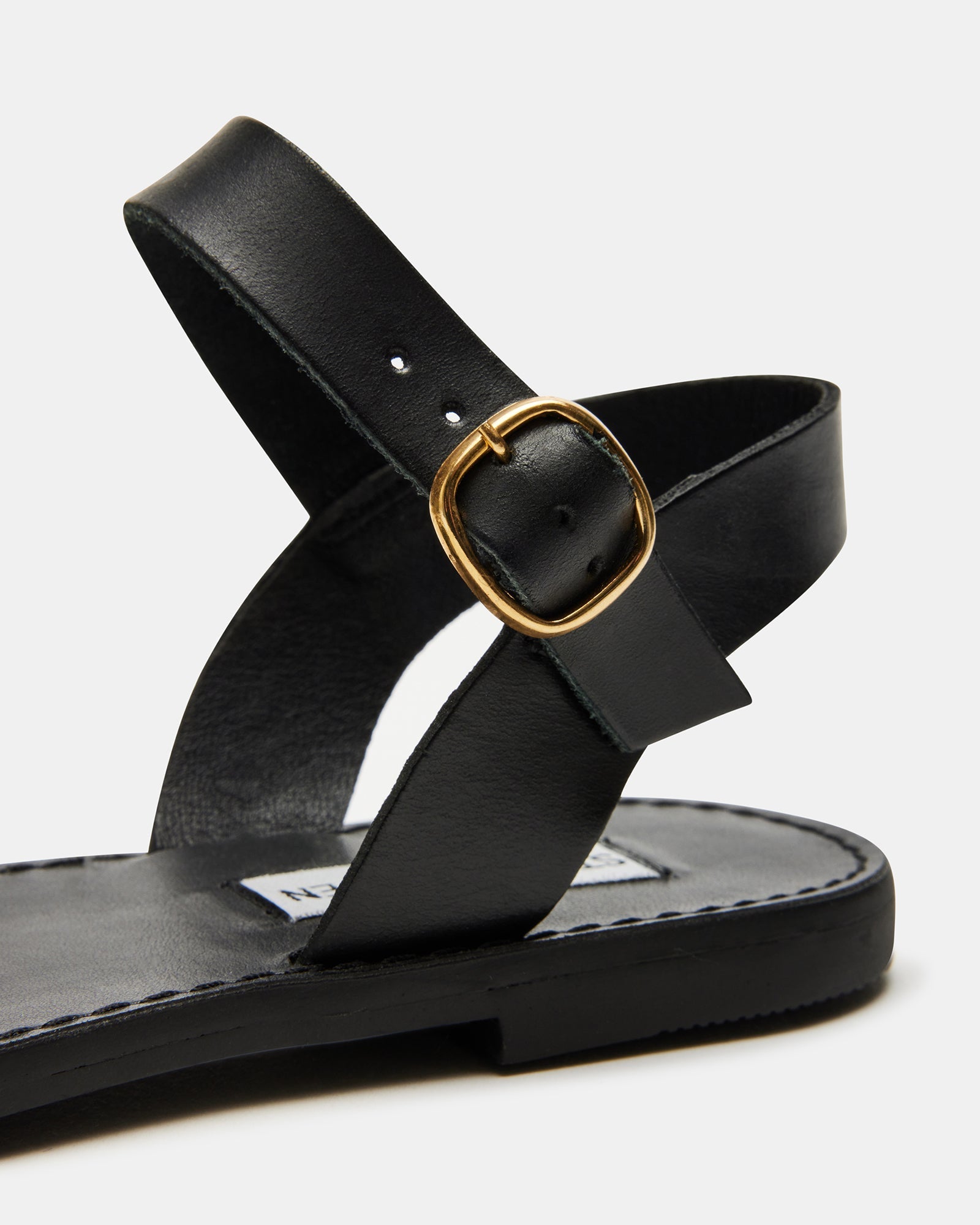 DONDDI BLACK LEATHER - SM REBOOTED